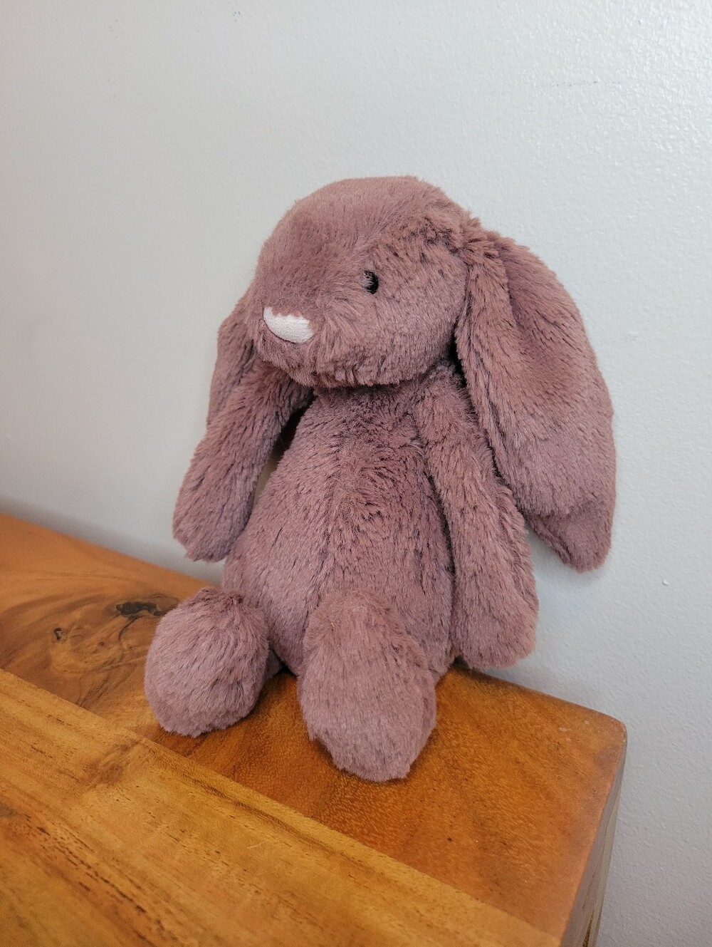 Jellycat Bashful Mauve Fudge Bunny Plush Toy 8in Tall Floppy Ears